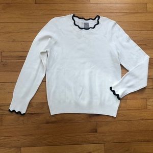H&M black and off white sweater